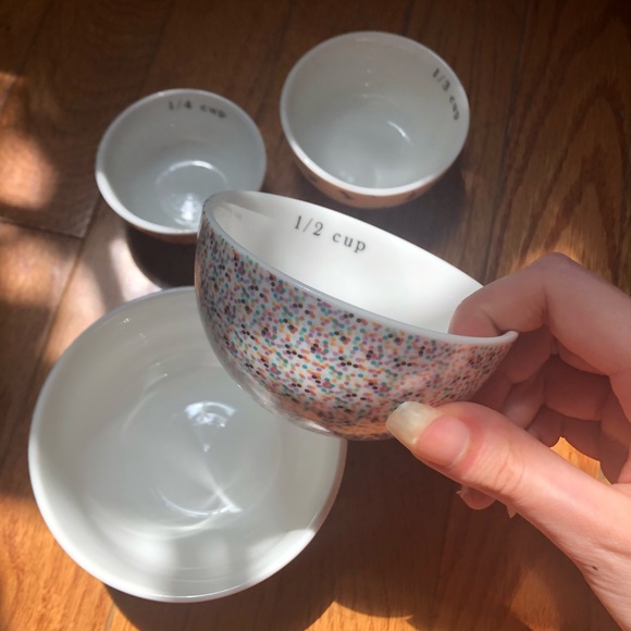 UO Patterned Measuring Cups Set - Picture 5 of 10